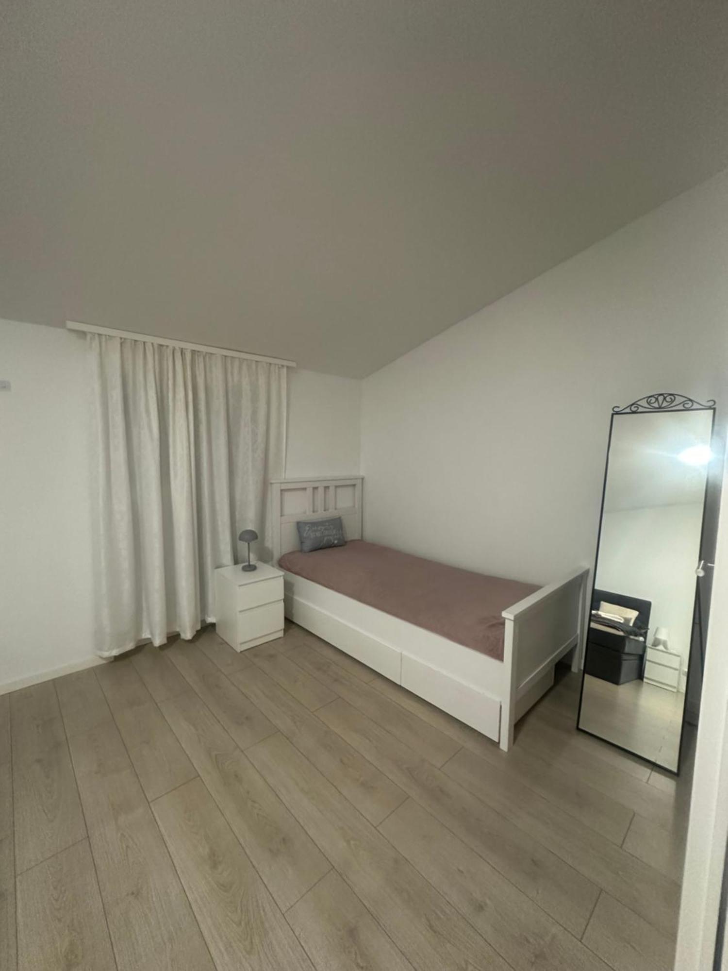 Dom wakacyjny Exklusives Haus Grenze West *